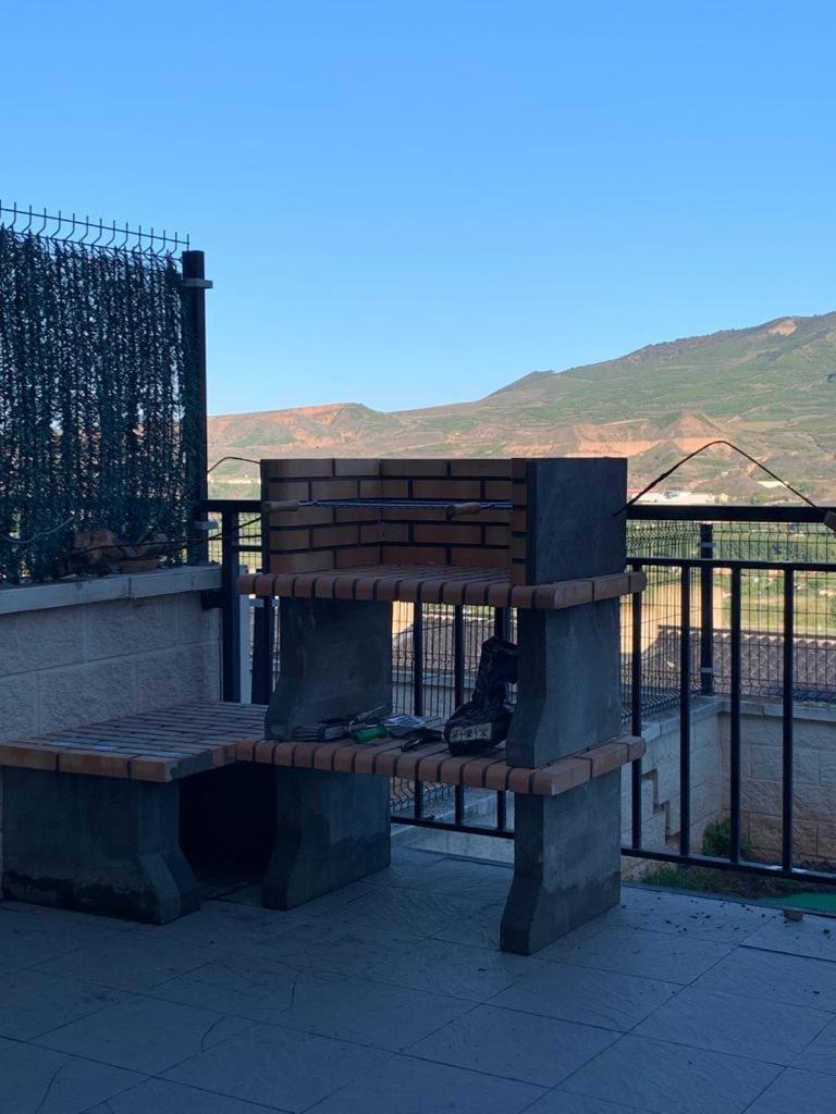 Chalet El Mirador Del Valle Barbacoa By Apartamentos Logrono Nalda Eksteriør billede
